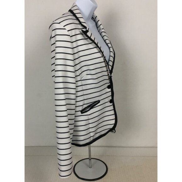 Convington Blazer Jacket Women Size M White with Black Stripes Pockets 2 Buttons - Picture 2 of 12
